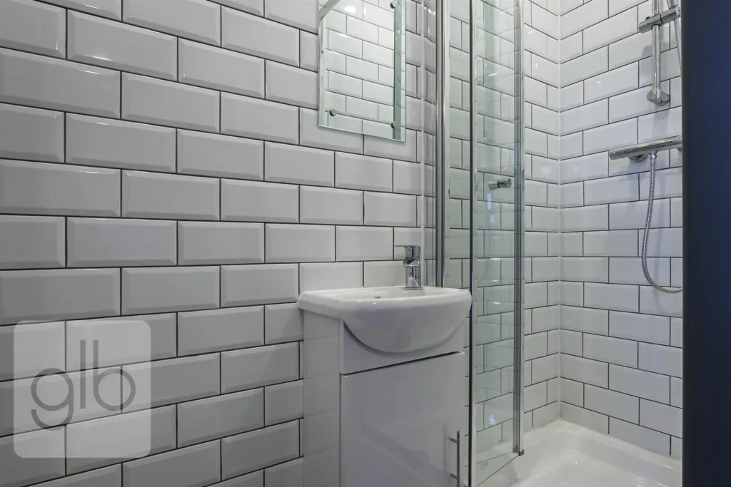 1 bedroom house share for rent