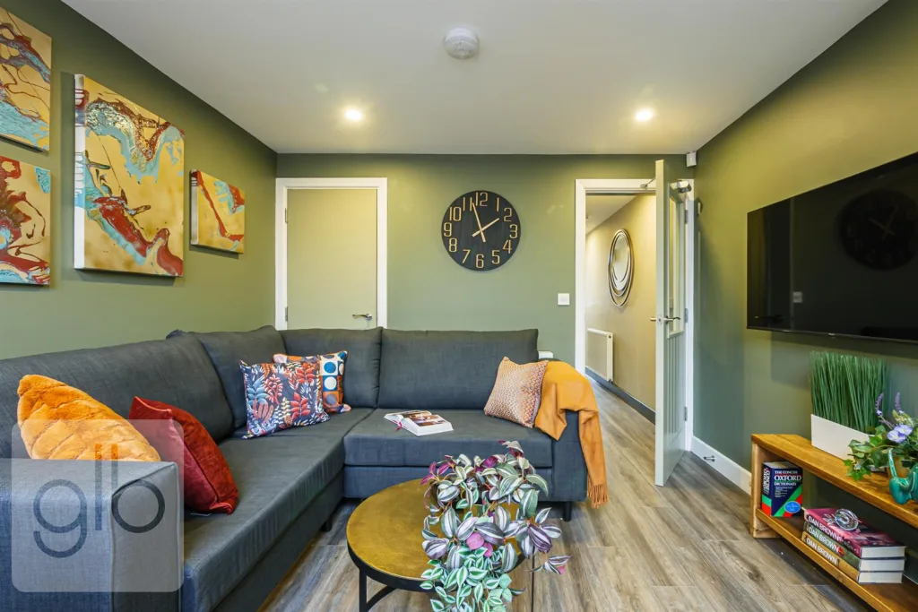 1 bedroom house share for rent