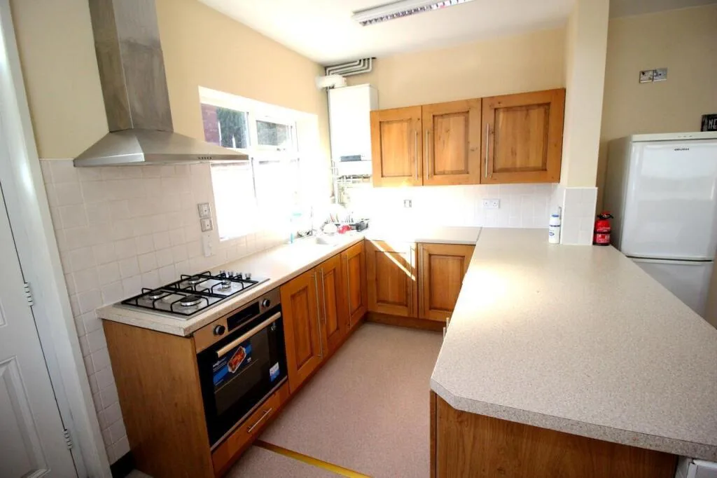 1 bedroom end of terrace house for rent