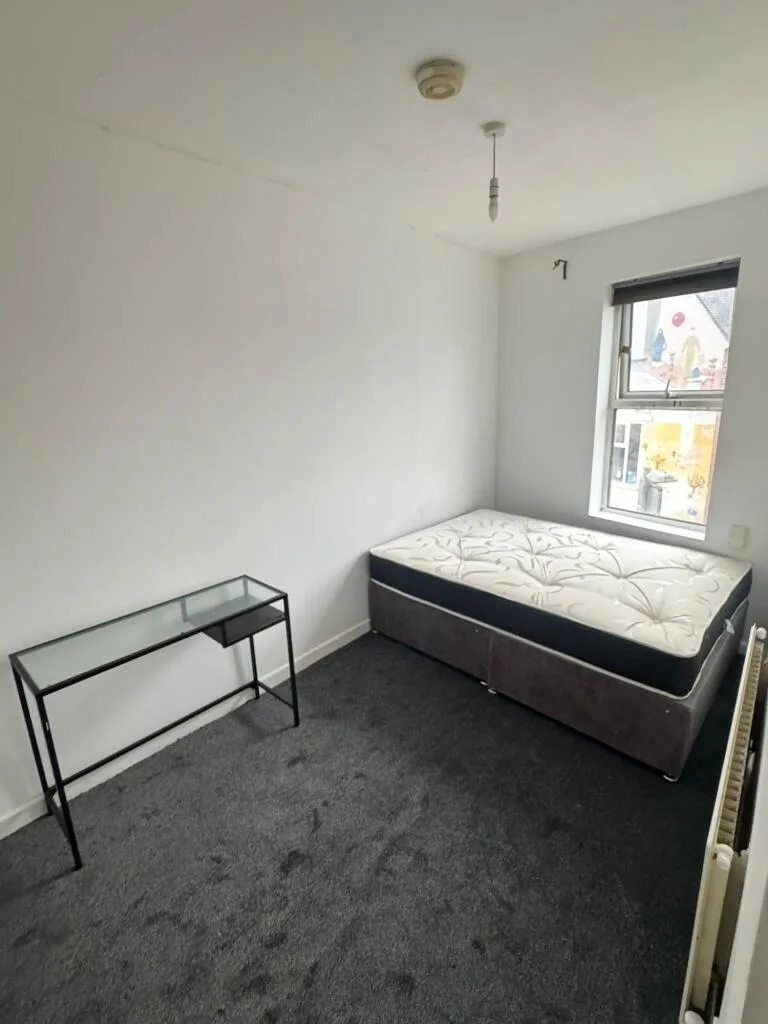 1 bedroom flat share for rent