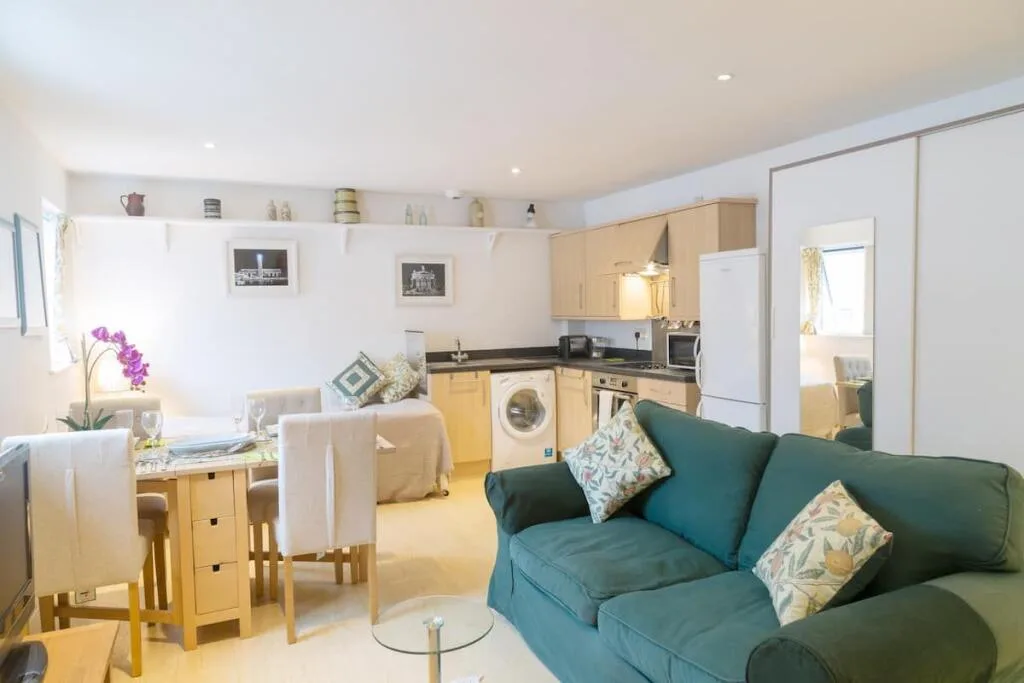 Studio flat for rent