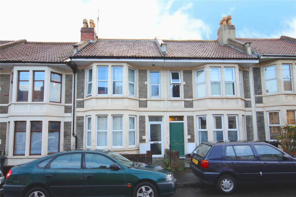 6 bedroom terraced house for rent