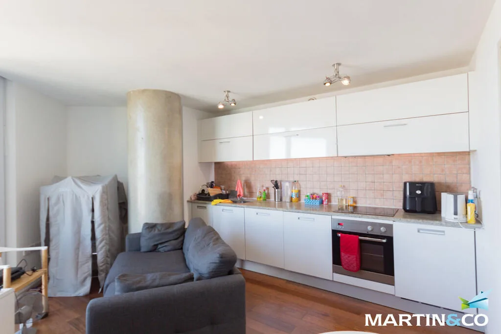 Studio flat for rent