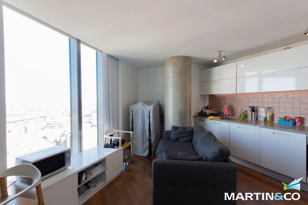Studio flat for rent