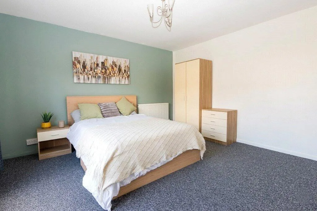 4 bedroom terraced house for rent