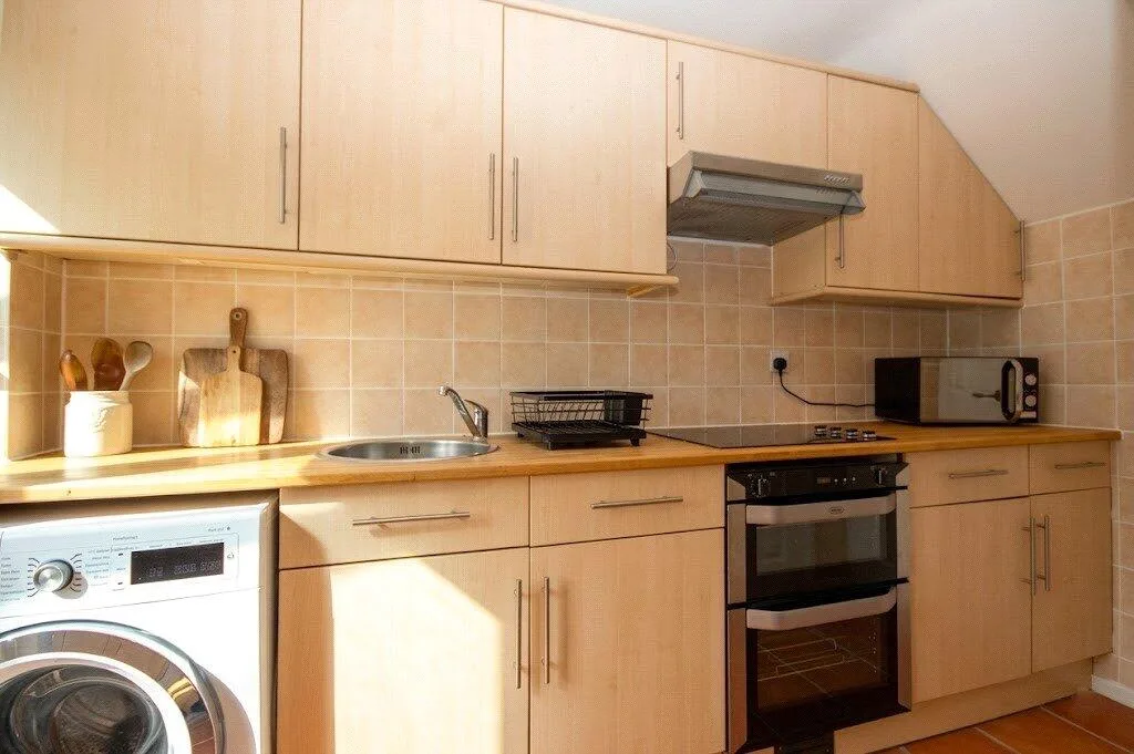 4 bedroom terraced house for rent