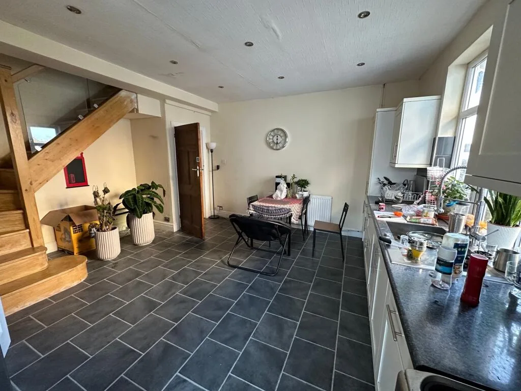 1 bedroom house for rent