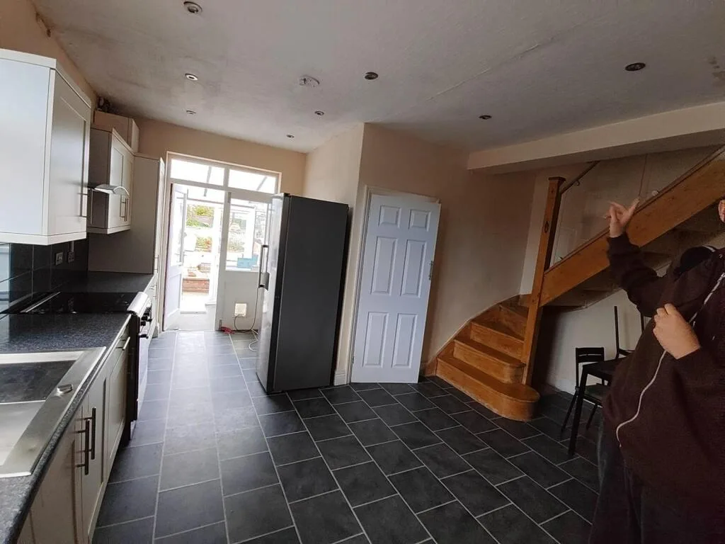 1 bedroom house for rent
