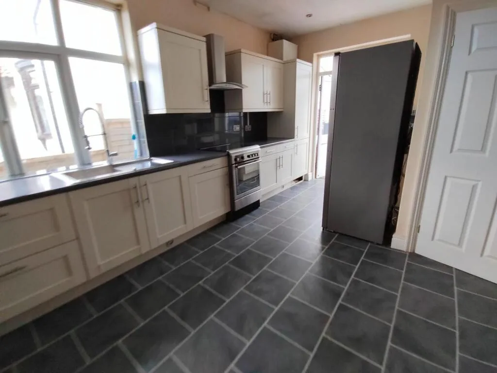 1 bedroom house for rent