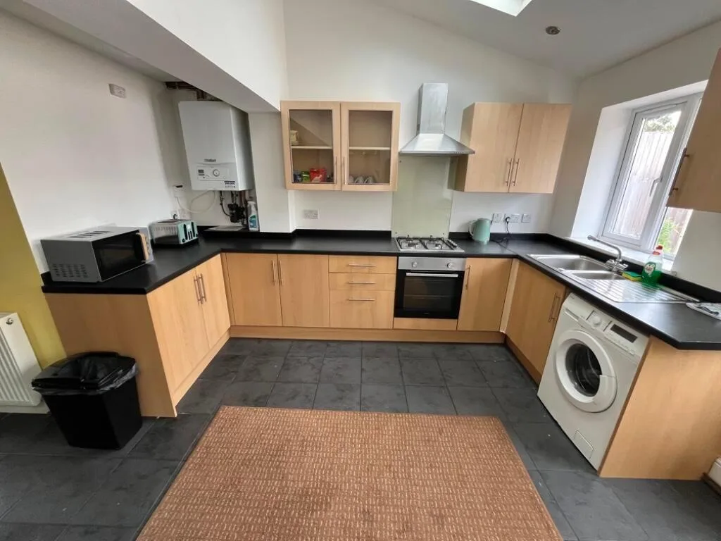 1 bedroom house for rent