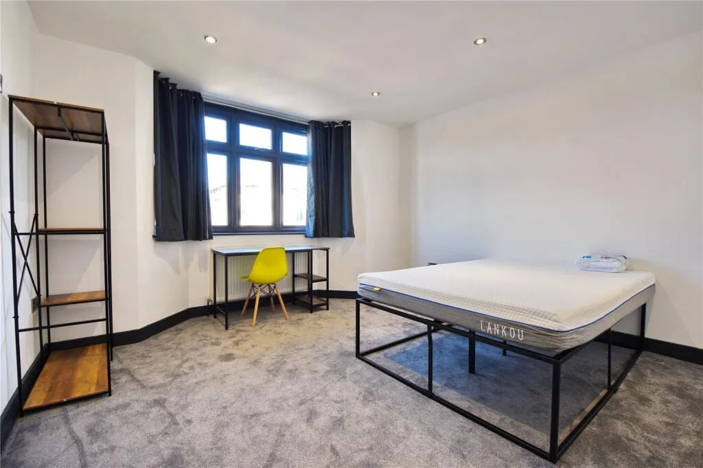 1 bedroom semi-detached house for rent