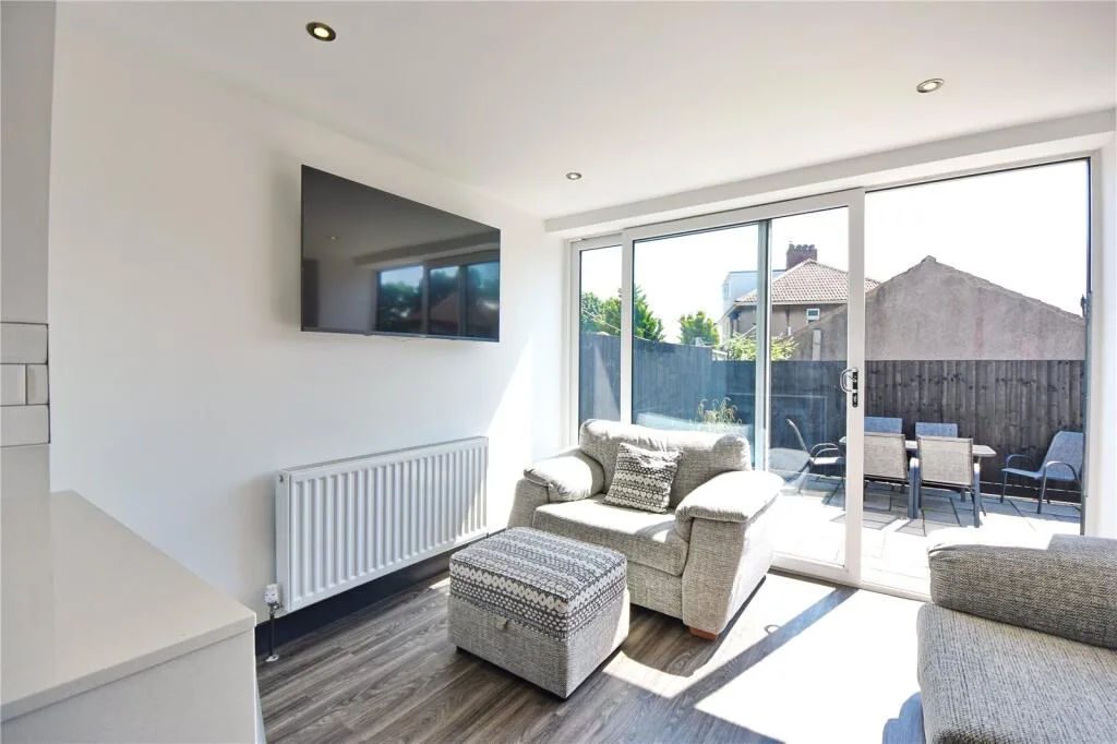 1 bedroom semi-detached house for rent