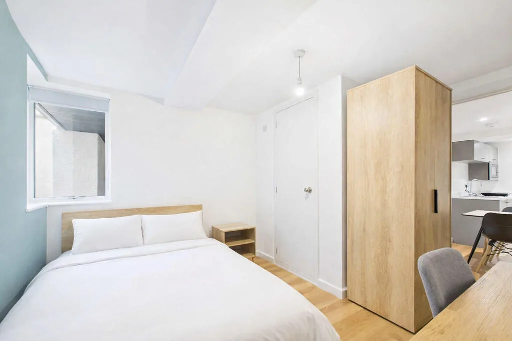 Studio flat for rent