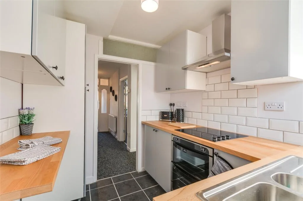 4 bedroom terraced house for rent