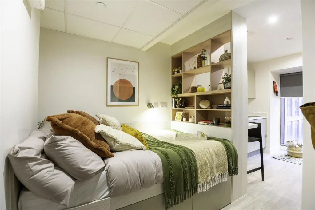 Studio flat for rent