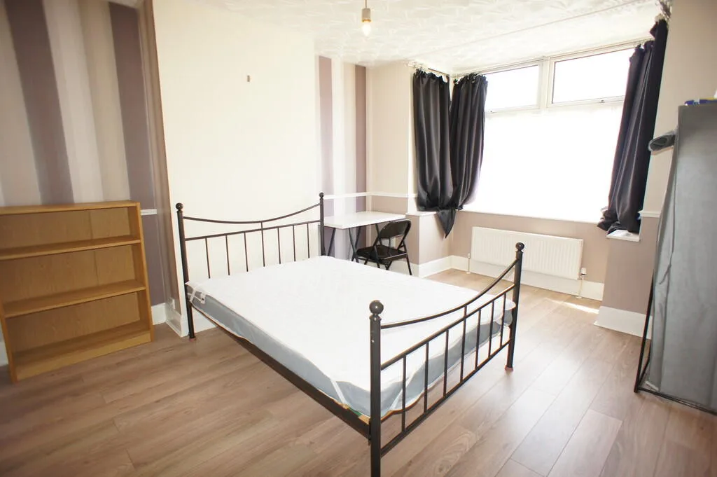 4 bedroom terraced house for rent