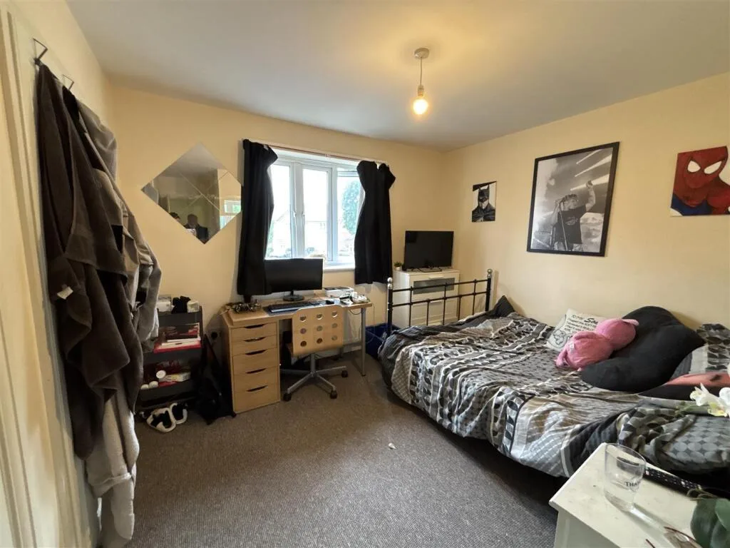 4 bedroom house for rent