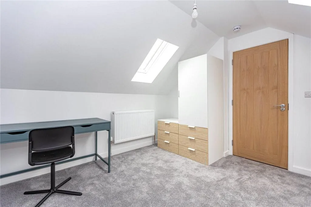 1 bedroom semi-detached house for rent
