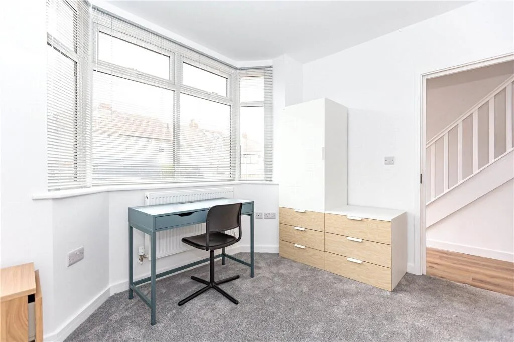 1 bedroom semi-detached house for rent