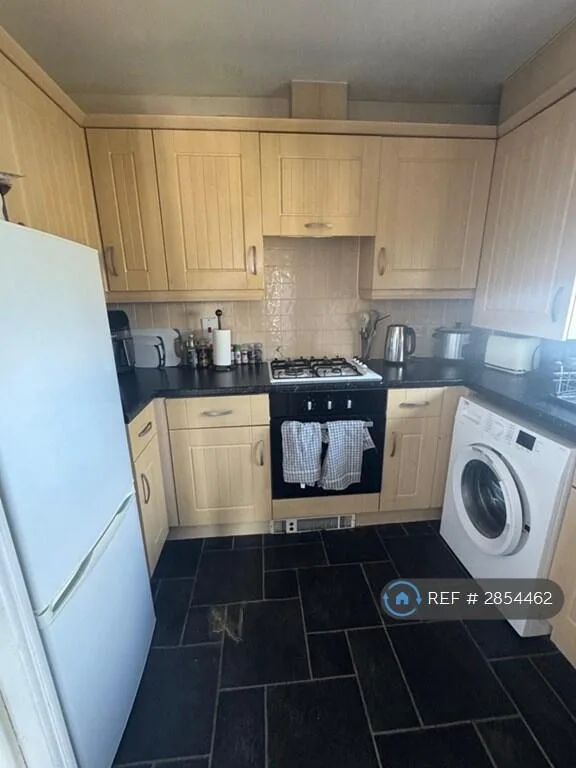 1 bedroom flat share for rent