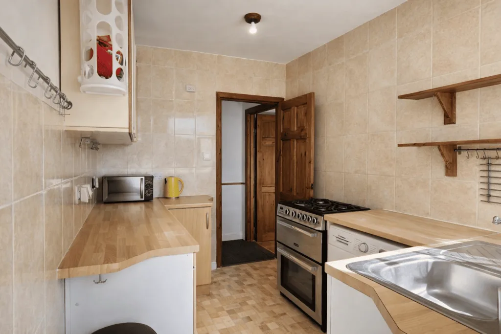4 bedroom terraced house for rent