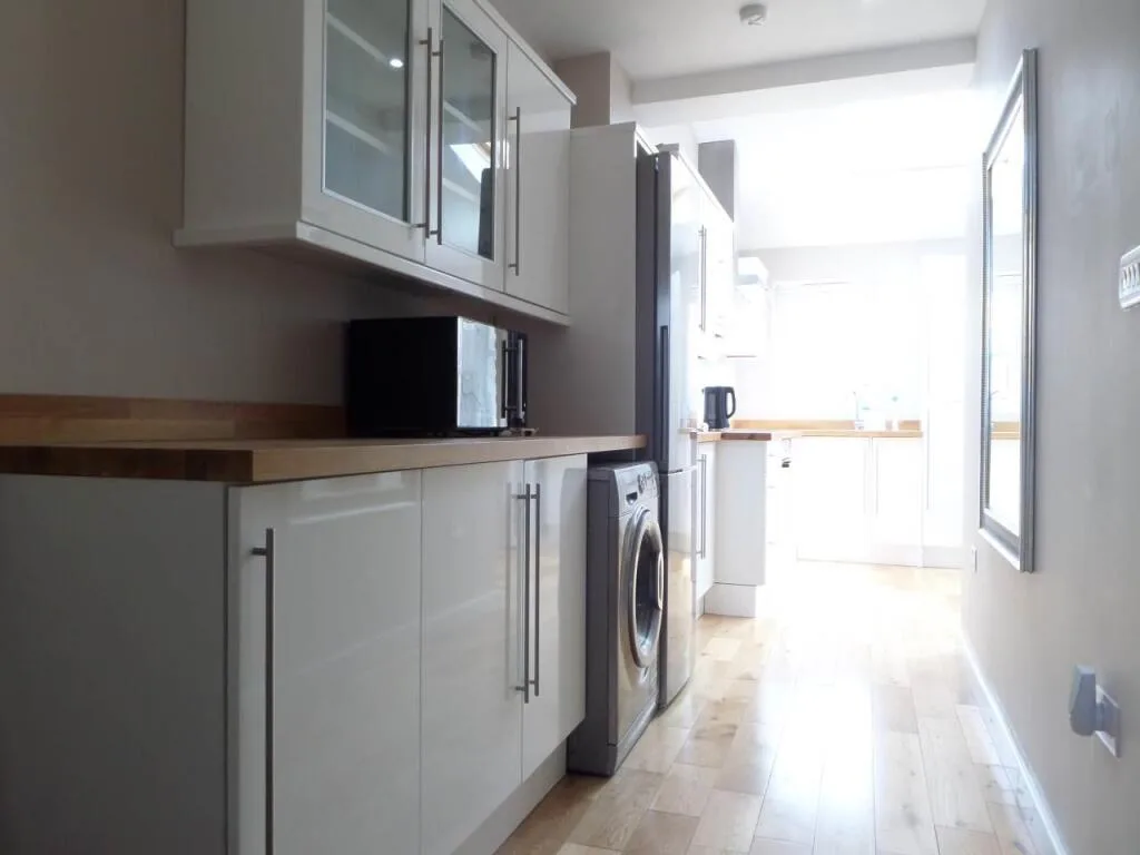 4 bedroom terraced house for rent