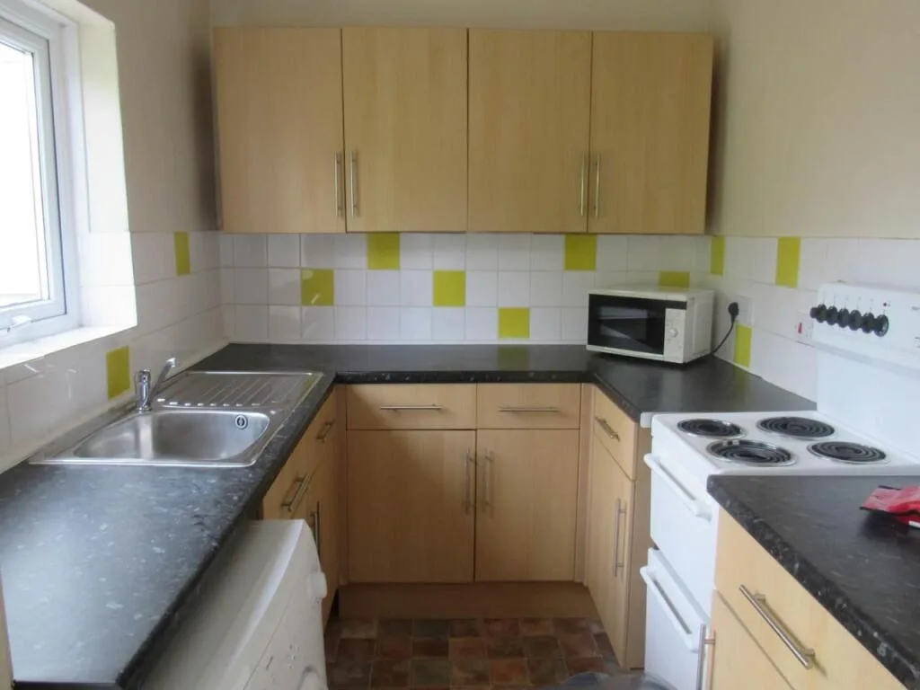 4 bedroom terraced house for rent