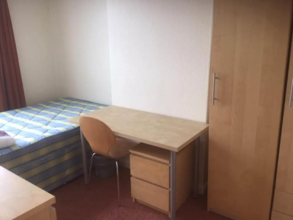 4 bedroom terraced house for rent