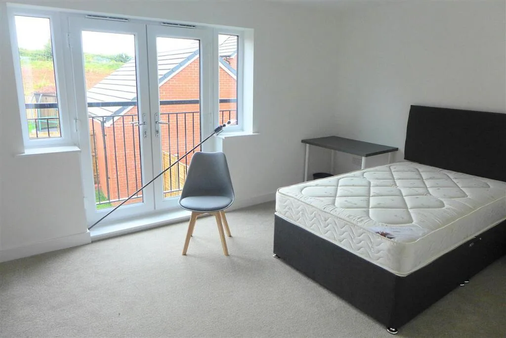 1 bedroom detached house for rent