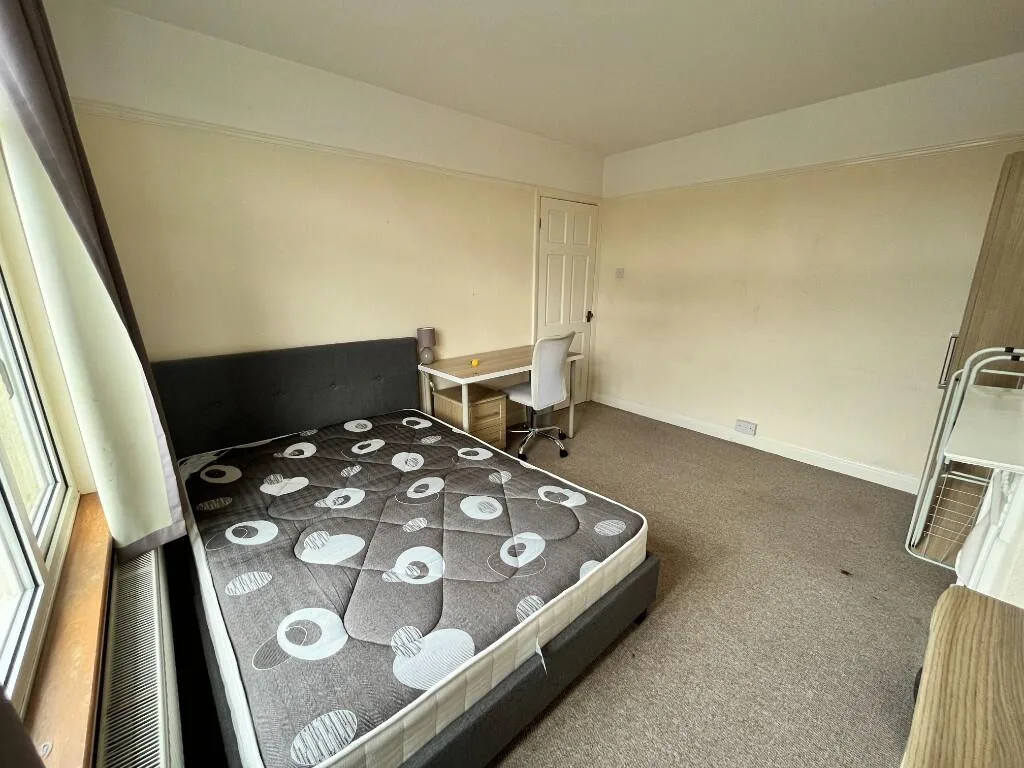 4 bedroom terraced house for rent