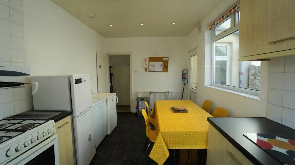 4 bedroom terraced house for rent