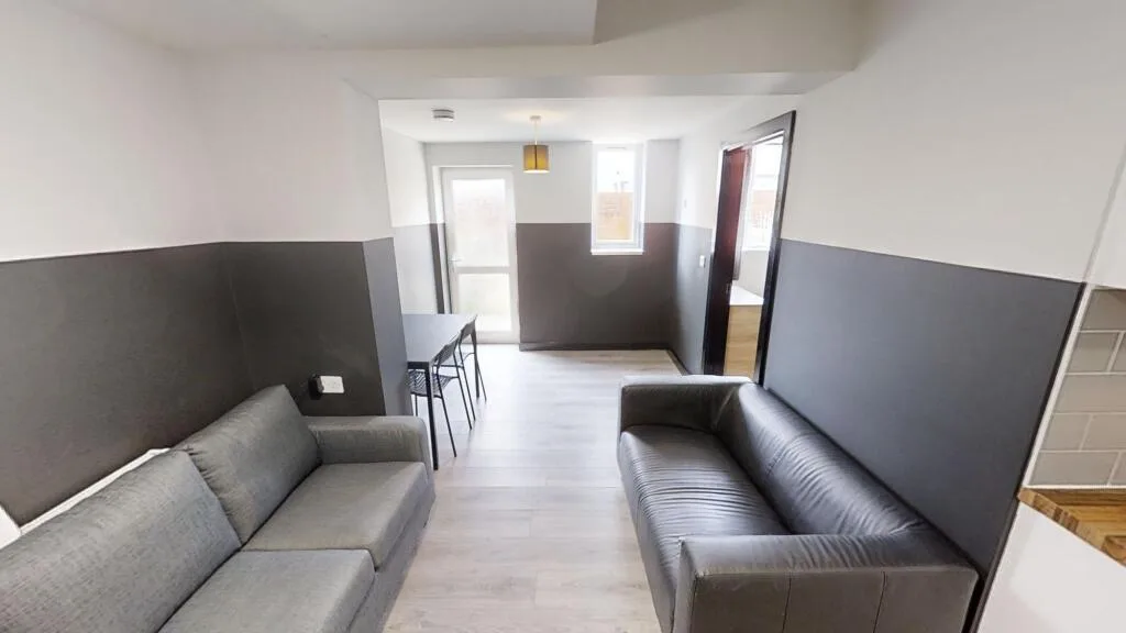 1 bedroom semi-detached house for rent