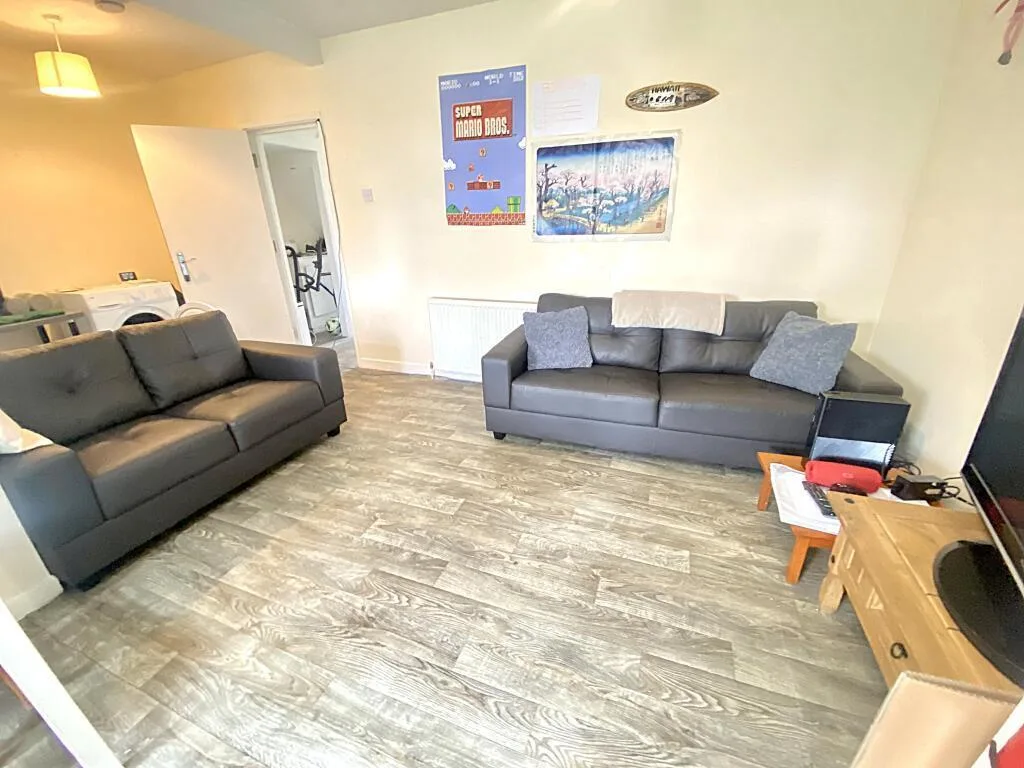 4 bedroom terraced house for rent