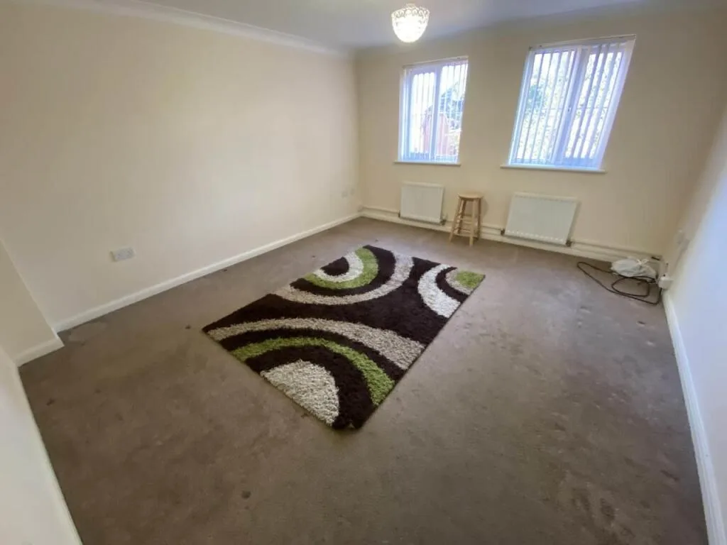 4 bedroom town house for rent