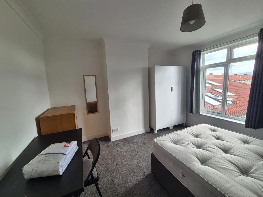 4 bedroom terraced house for rent