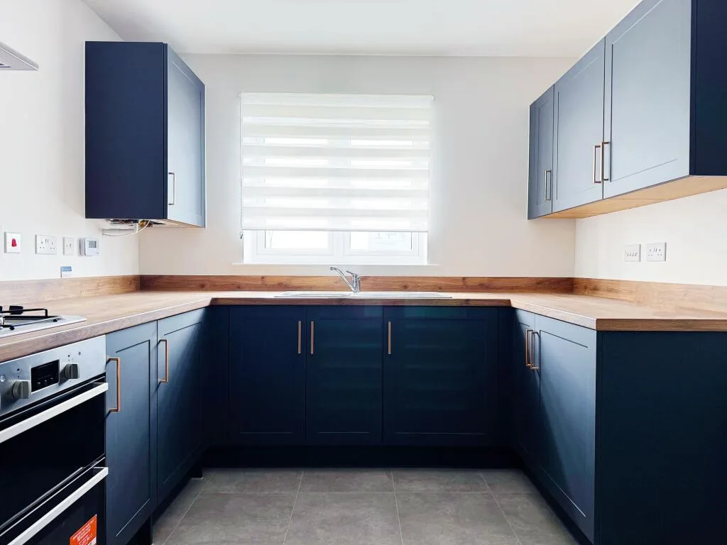 1 bedroom house share for rent