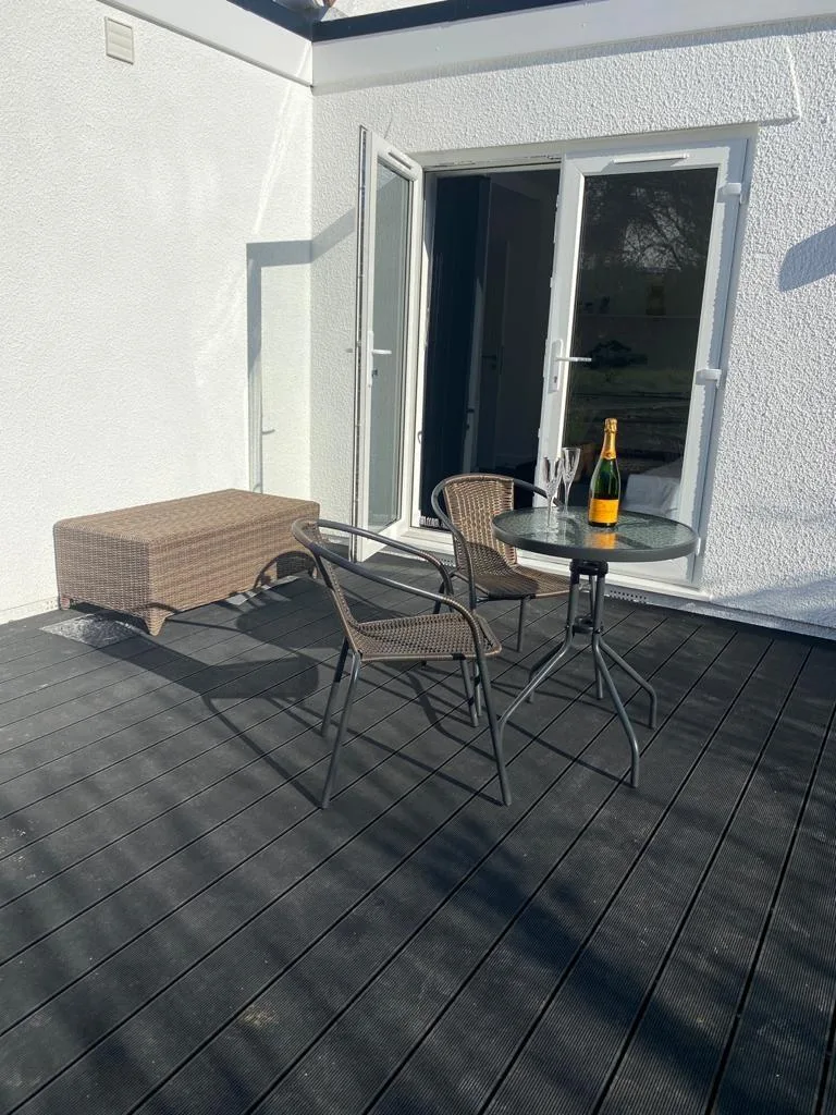 1 bedroom house share for rent