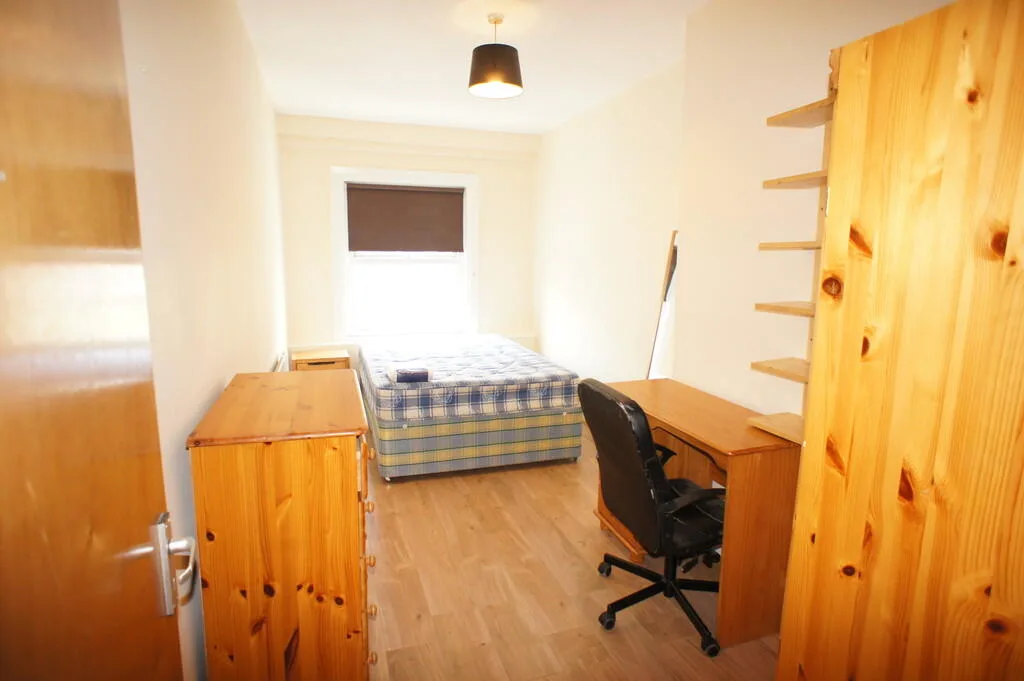 4 bedroom apartment for rent