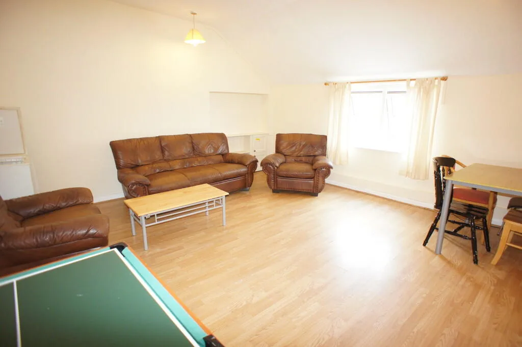 4 bedroom apartment for rent