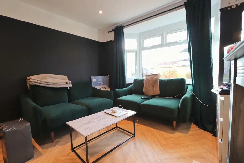4 bedroom terraced house for rent