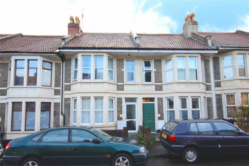 5 bedroom terraced house for rent