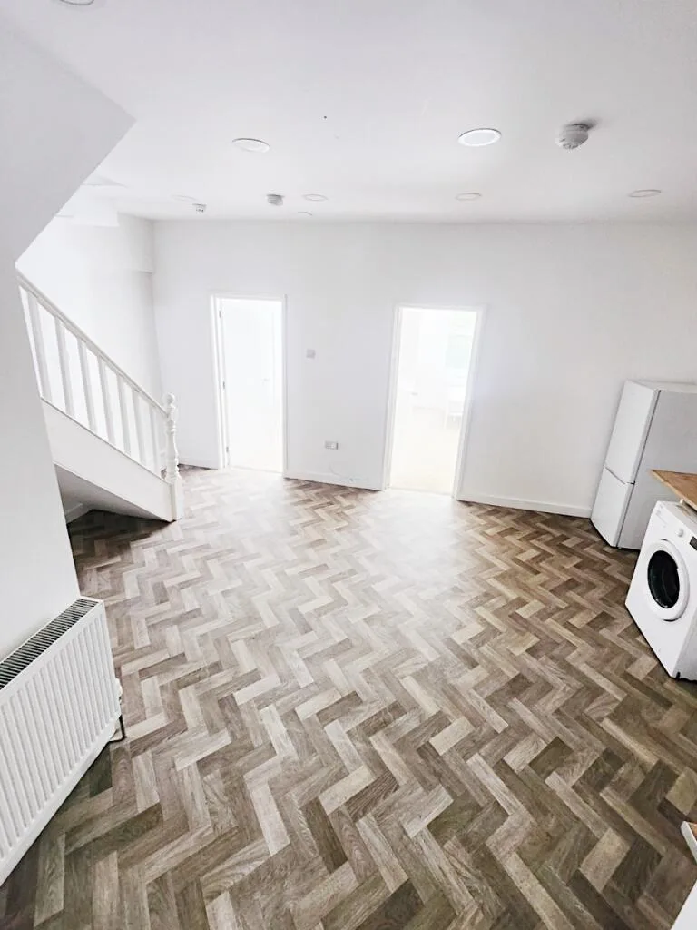 1 bedroom flat share for rent