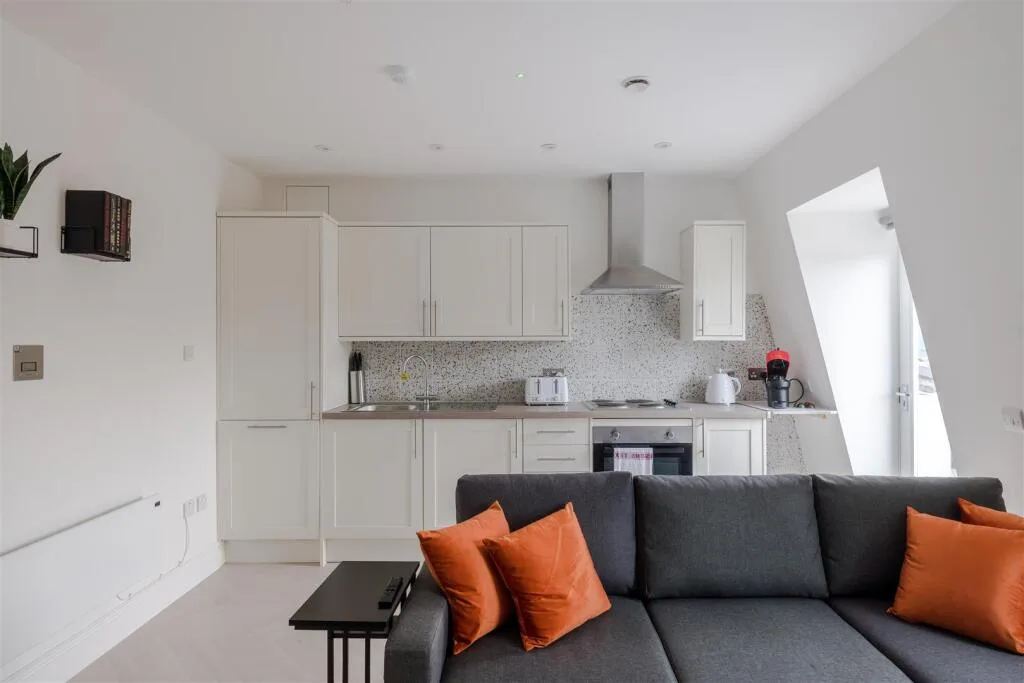 1 bedroom apartment for rent