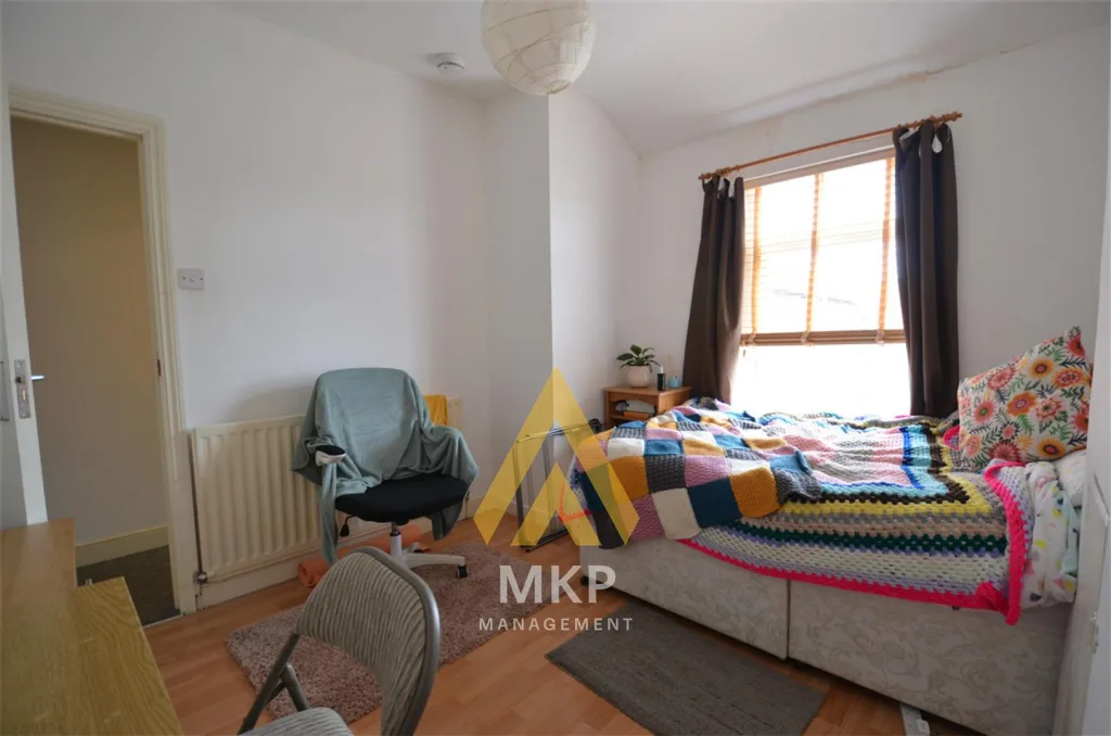 4 bedroom terraced house for rent