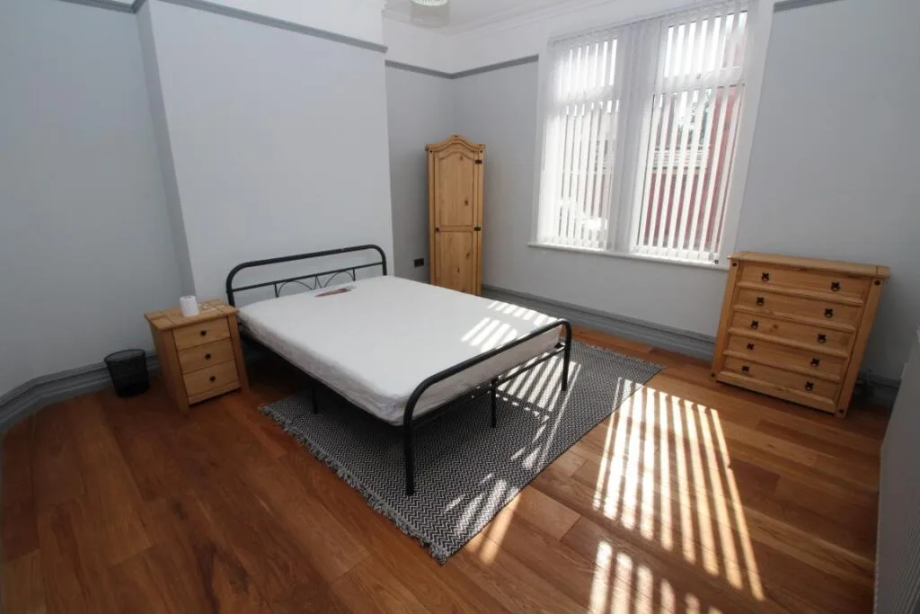 7 bedroom house share for rent