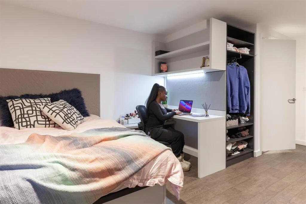 Studio flat for rent