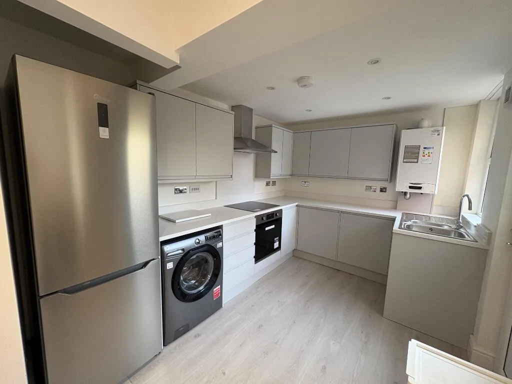 4 bedroom terraced house for rent