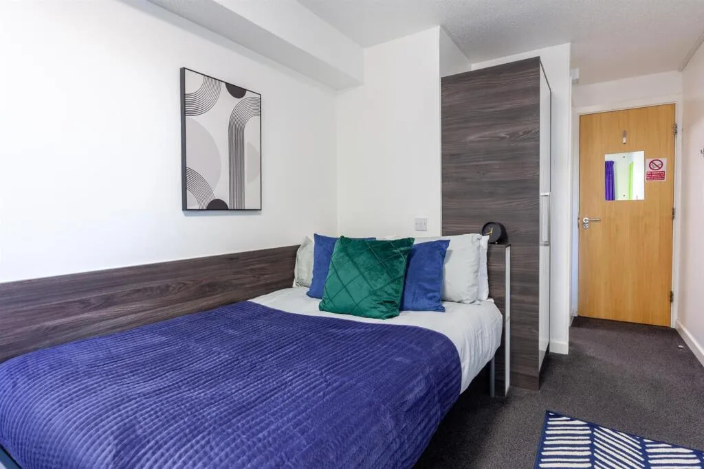 1 bedroom flat share for rent