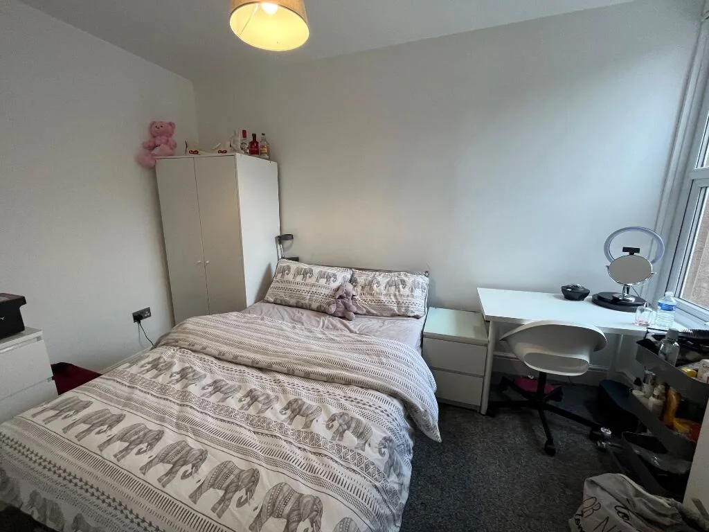 4 bedroom terraced house for rent