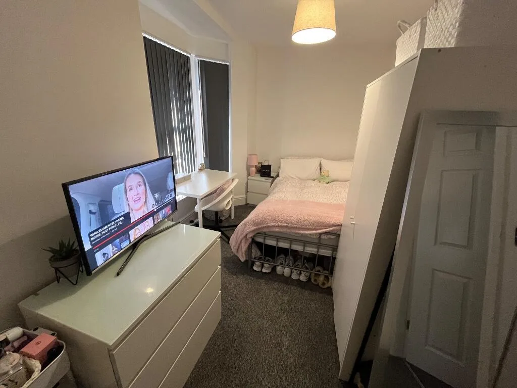 4 bedroom terraced house for rent